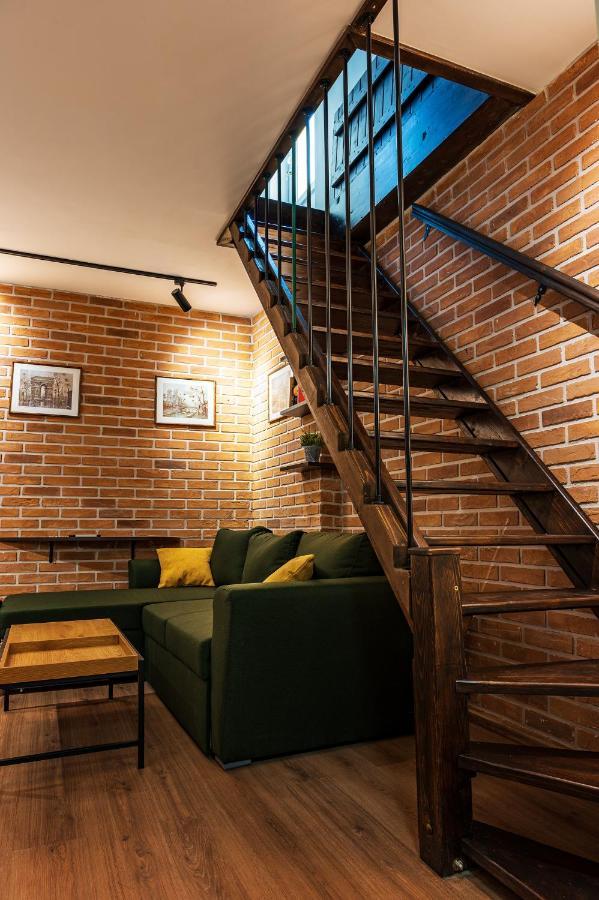 Apartpro Apartments, ヴェリコ・タルノヴォ エクステリア 写真